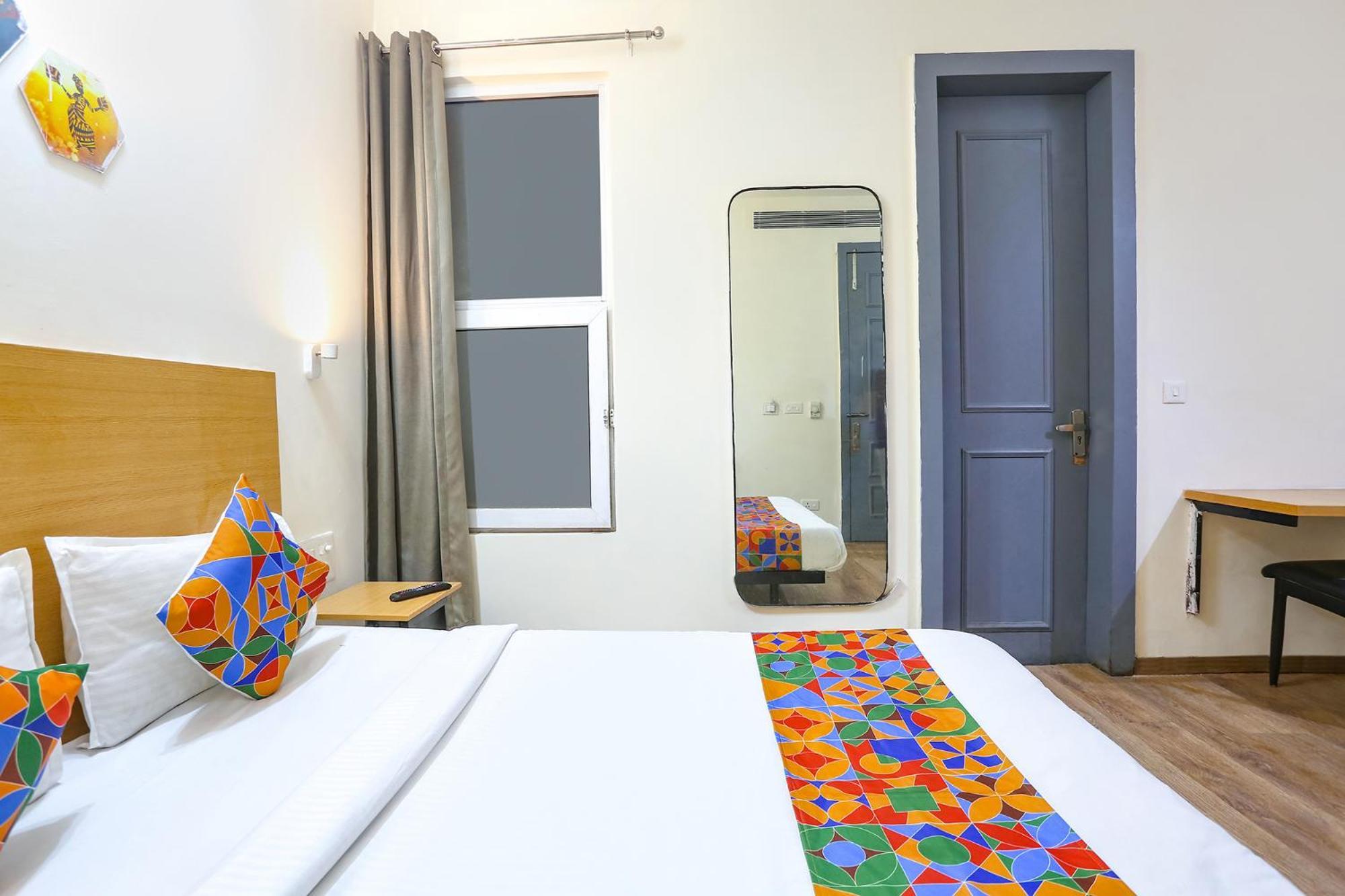 Fabhotel Sky Land Дели Экстерьер фото