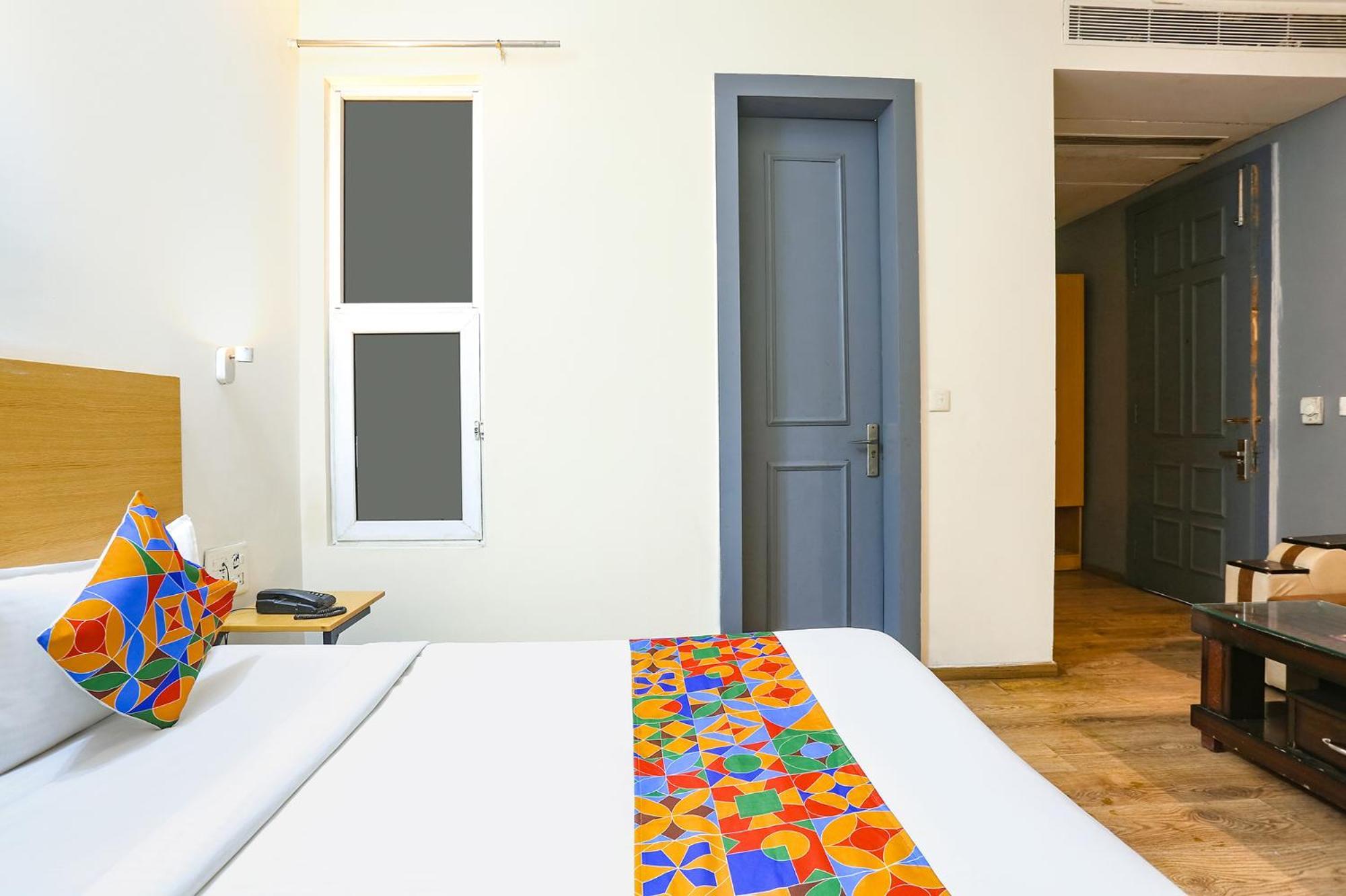 Fabhotel Sky Land Дели Экстерьер фото